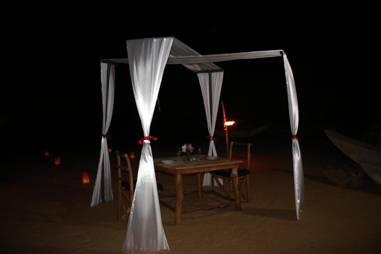 Happy Cocos Beach House Waskaduwa Extérieur photo