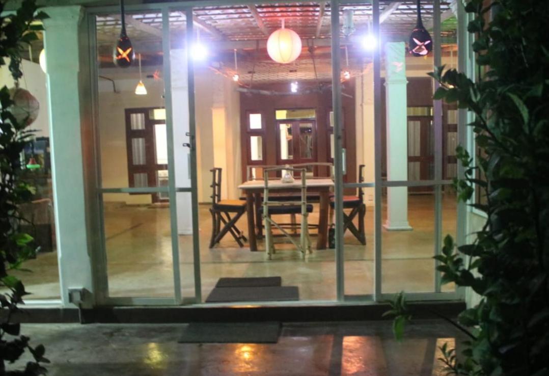 Happy Cocos Beach House Waskaduwa Extérieur photo